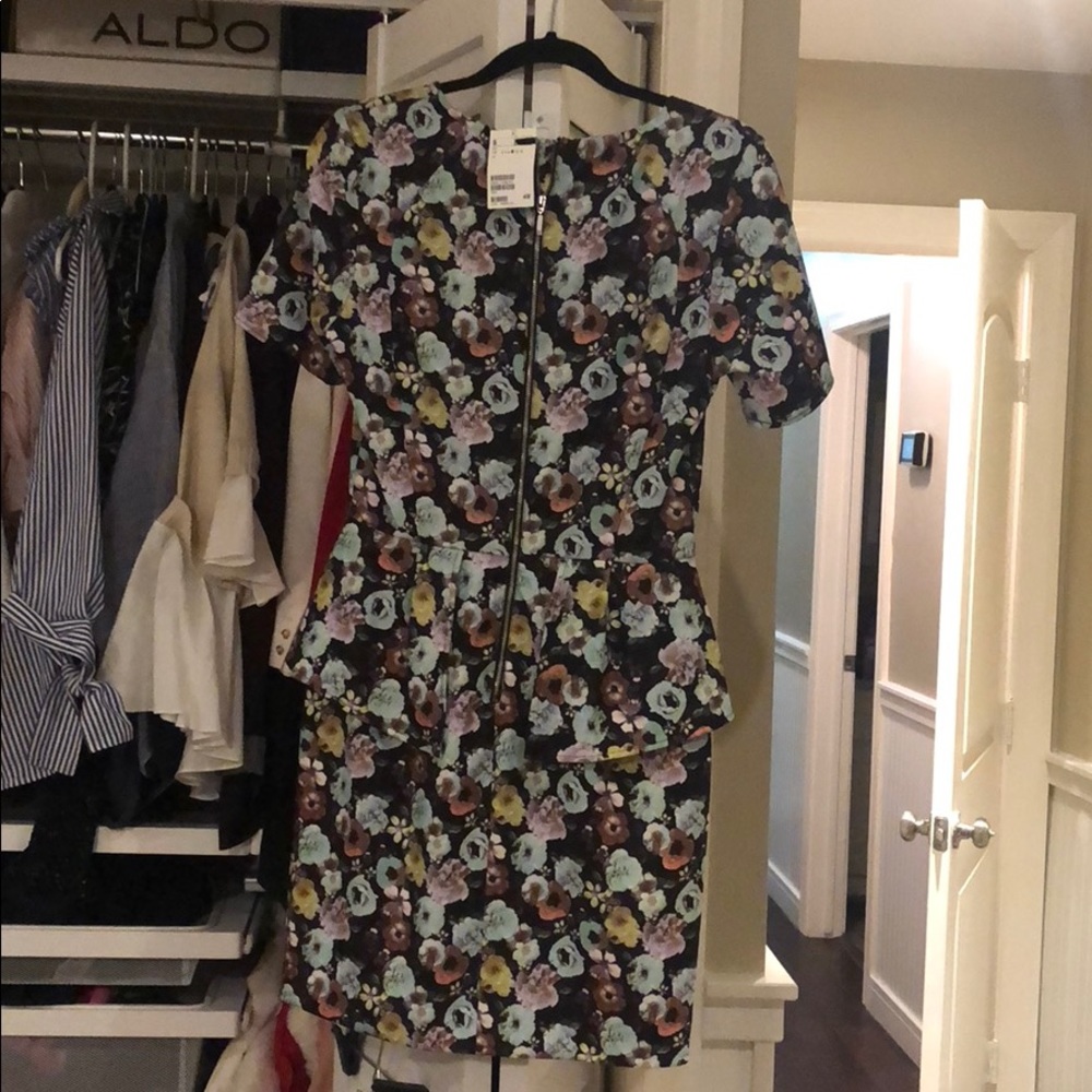H&M floral peplum dress size 8